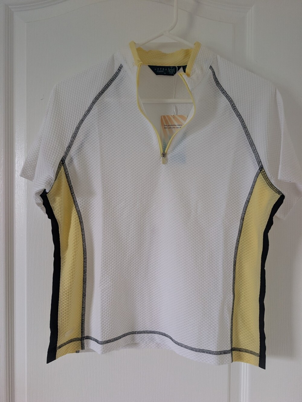 Astra Womens Golf Polo Shirt  White w/ Yellow  Short Sleeve  Med. New with Tags